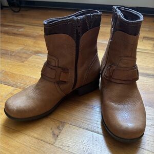 Clark’s Brown Leather Ankle Boots